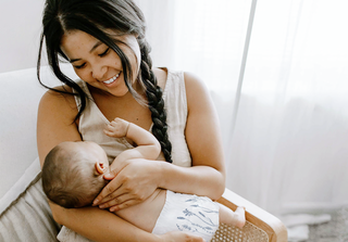 Clear+Dry® Natural Disposable Diapers Jumbo Box